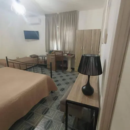 Antica Hera 4*