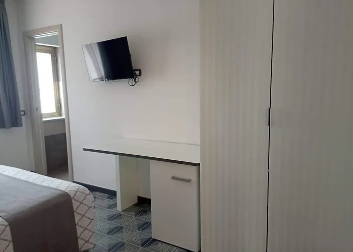 Antica Hera Bed & Breakfast 4*